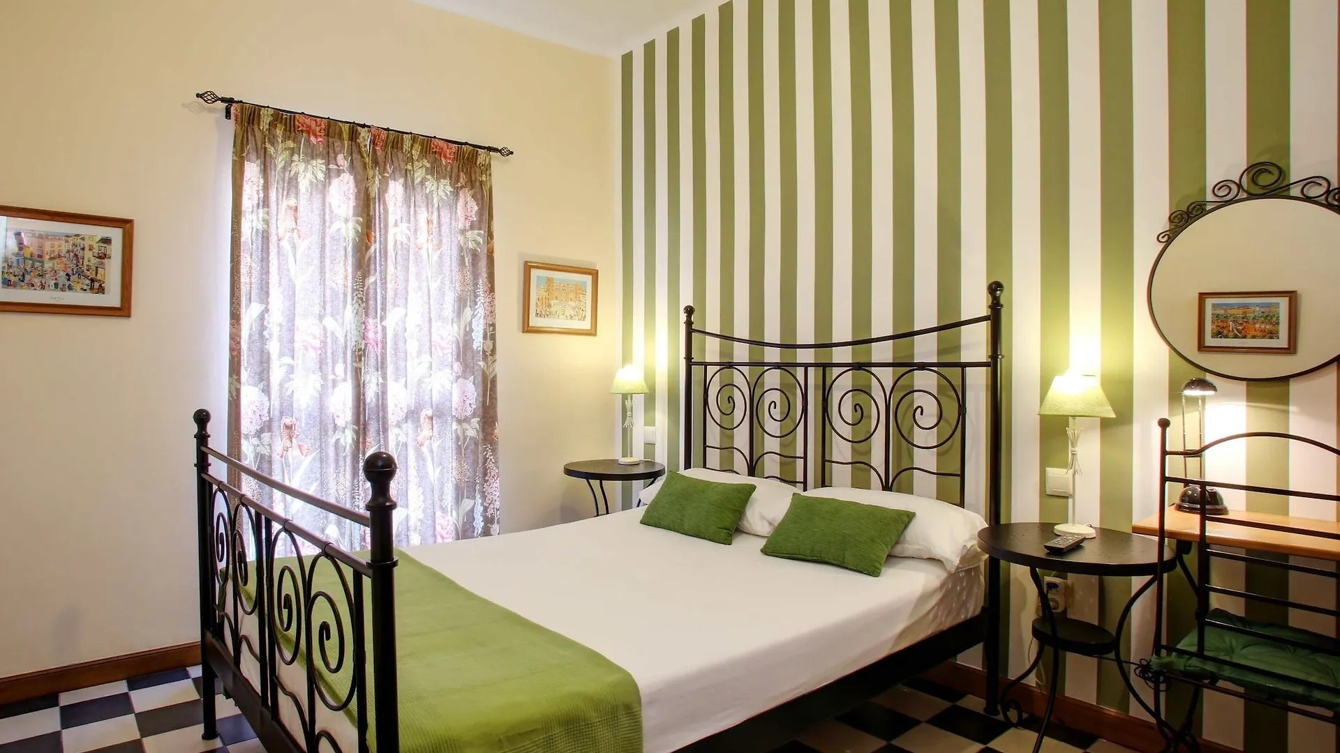 Guest house Malaga Lodge Guesthouse